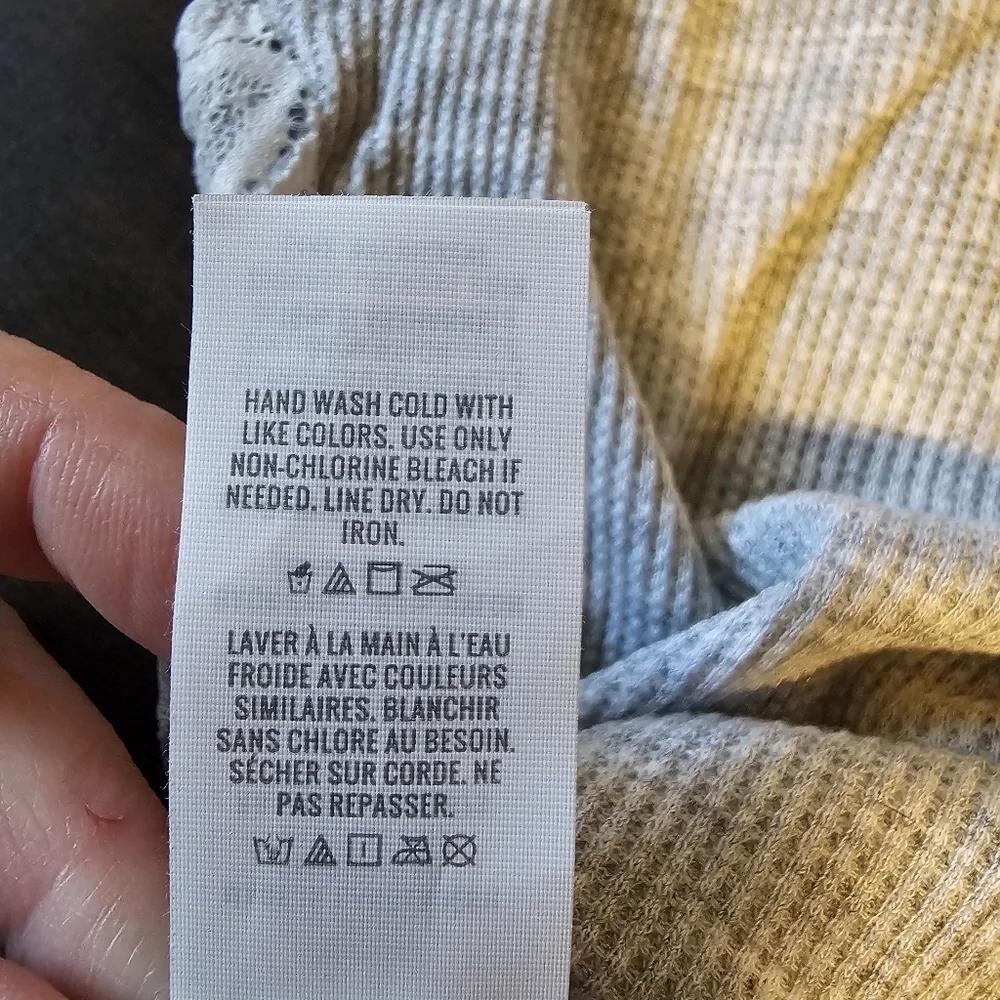 Aerie Reversible Bralette, Gray Floral V-Neck Ribbed Size Small